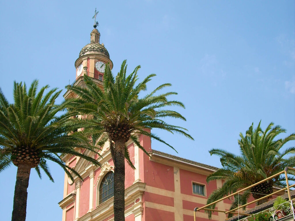 Particolare della chiesa di San Michele Arcangelo a Casarza Ligure