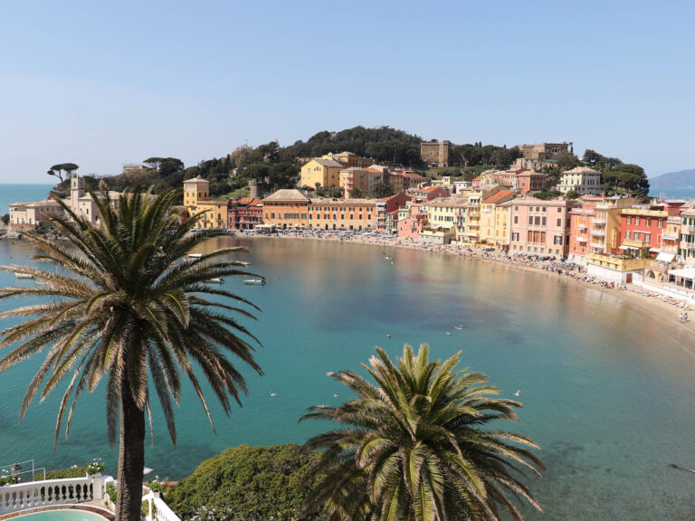 sestri-levante-spiaggia-baia-del-silenzio